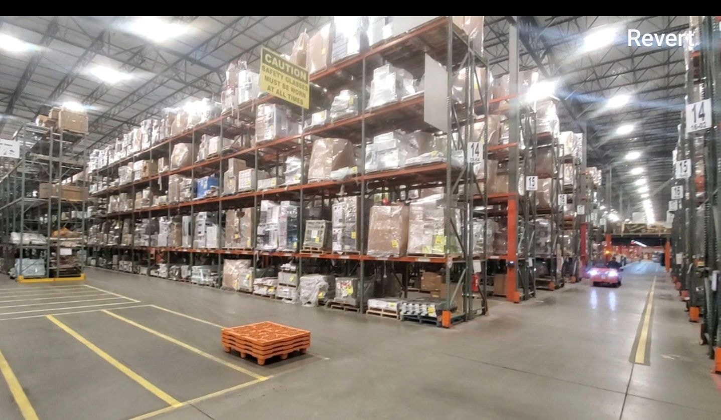 In-store service and merchandising operations